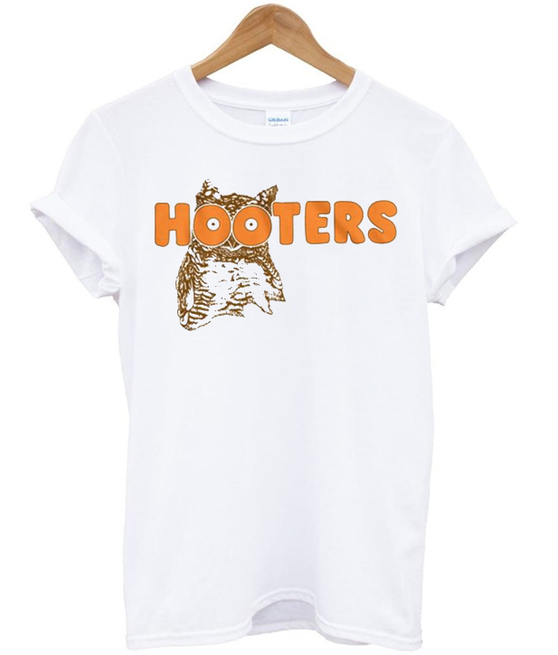 Hooters T Shirt